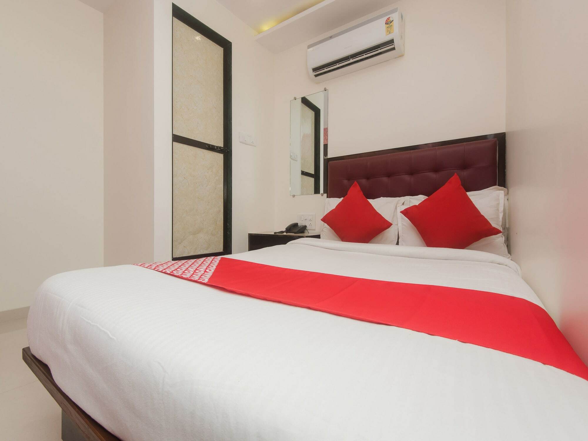 Hotel Mantra Residency Mumbai Eksteriør bilde